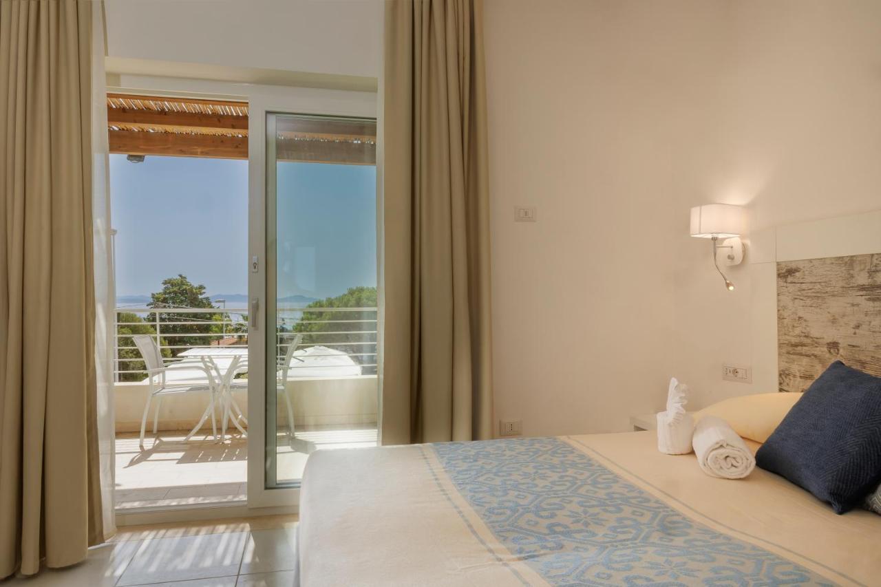 Mercury Beach Hotel SantʼAntìoco Dış mekan fotoğraf